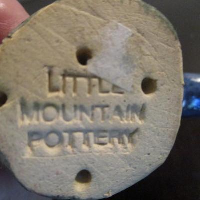 Handmade Little Mountain Pottery Bird - B