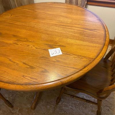 Beautiful Table and 2 Chairs