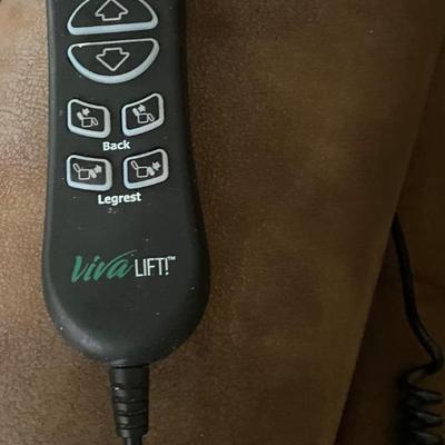 Like New Comfort Lift Chair