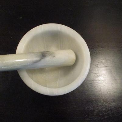 Apothecary Marble Mortar and Pestle- Approx 4 1/2
