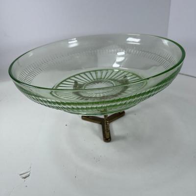 10" Optic ray Uranium Green Glow Glass fruit Bowl 1940s