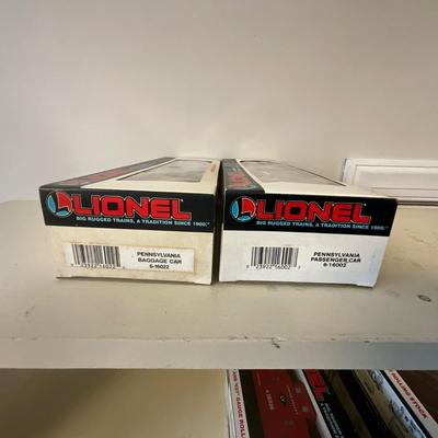 US1770 Lionel Passenger and Baggage Car