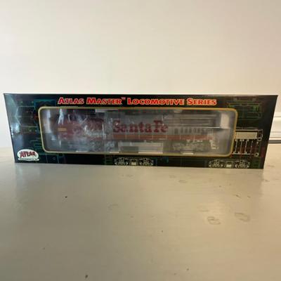 US1774 ATLAS Santa Fe #502 Engine 8-40BW Loco Train