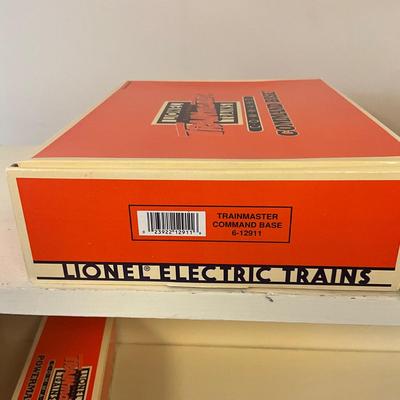 US1783 Lionel Trainmaster Command Base