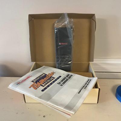 US1783 Lionel Trainmaster Command Base