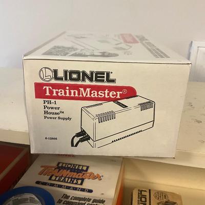 US1786 New Sealed in Box Lionel Train Master PH-1 Power House