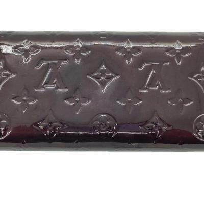 Louis Vuitton Vernis Leather Sarah Wallet Rouge