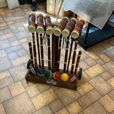 US1805 Vintage Skowhegan Croquet Set on Wheels