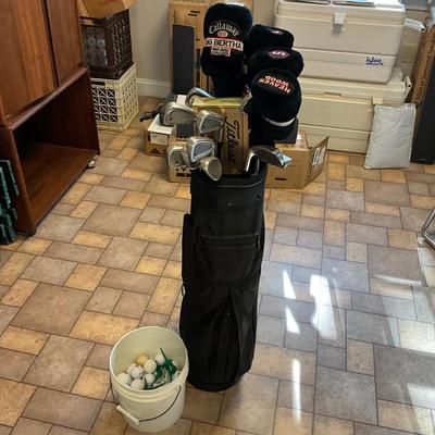 1818 Set of Mens Right Hand Callaway Golf Clubs