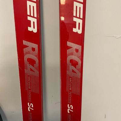 US1827 Set of FISCHER Racing RC4 Vacuum Skis with Poles and Boots