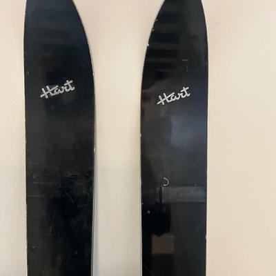 US1831 Vintage 1960's HART Snow Skis with Poles and Boots