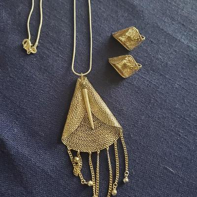 Delicate Pendant and Earrings Set