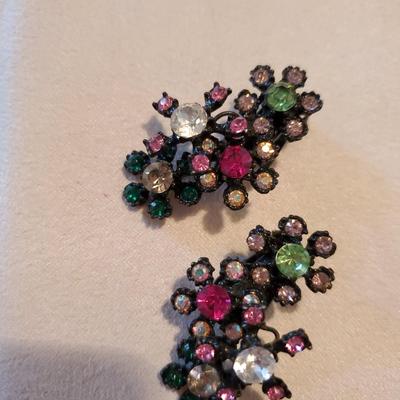 Hobe` Vintage costume earrings