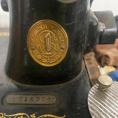 Vintage Singer Sewing Machine