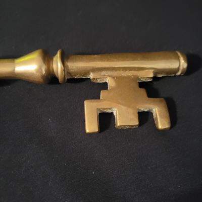 Decorative Brass Keys (DR-DW)