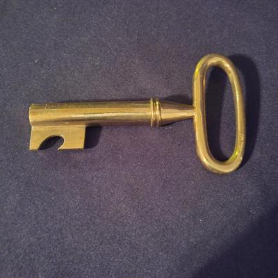 Decorative Brass Keys (DR-DW)