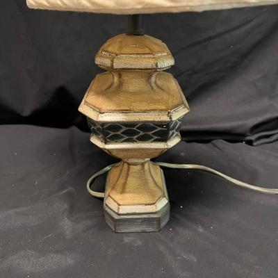 Neutral Toned Decor - Table Lamp, Accent Pillows & More (B2-RG)