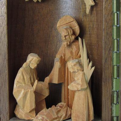 Small Retro Wooden Minaret Spire Column Miniature Religious Nativity Scene