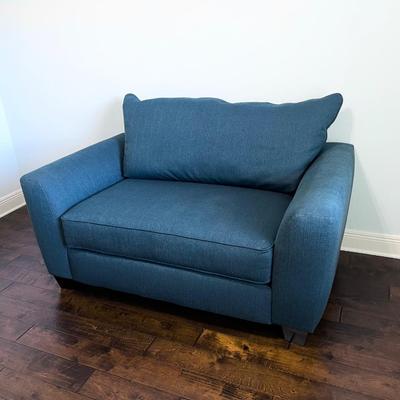 ALBANY INDUSTRIES ~ Upholstered Love Seat With Sleeper