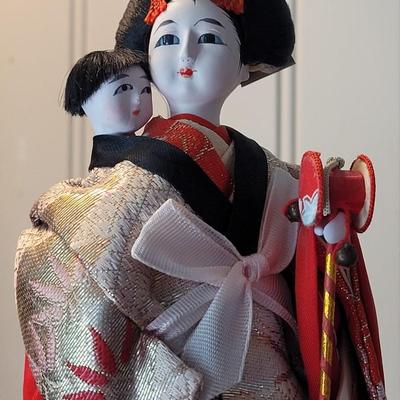 Japanese Mother & Child Music Box