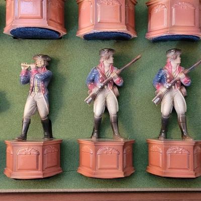Vintage Classic Games Hand Painted Limited Edition VI Collector's 1776 Chess Set