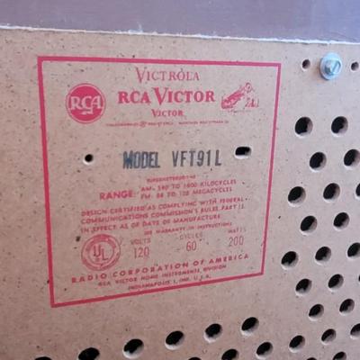 Vintage RCA Victor new Vista High Fidelity Console Stereo