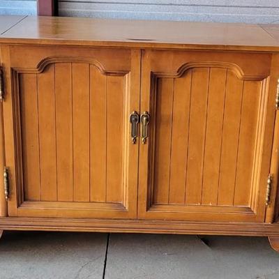 Vintage RCA Victor new Vista High Fidelity Console Stereo