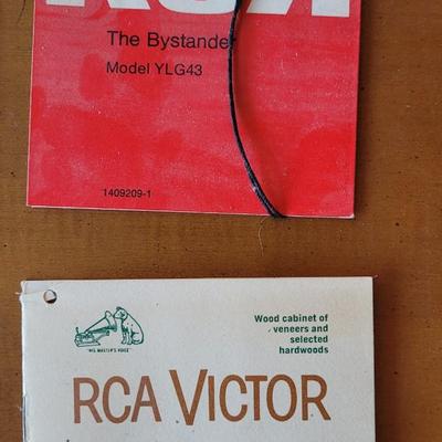 Vintage RCA Victor new Vista High Fidelity Console Stereo