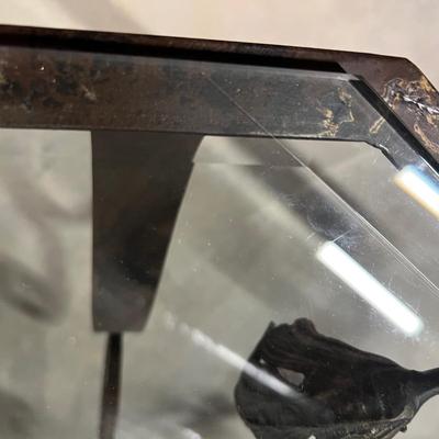 Iron Coffee Table W/Beveled Glass Top (B2-RG)