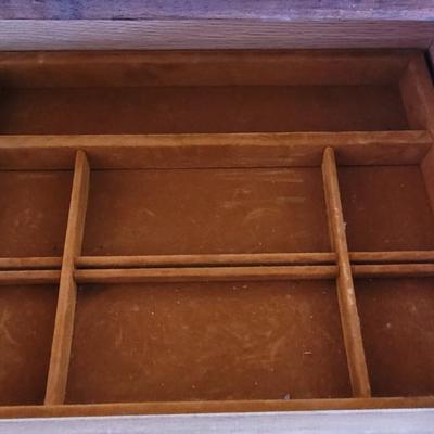 Drexel Oxford Square Jewelry & Lingerie Chest