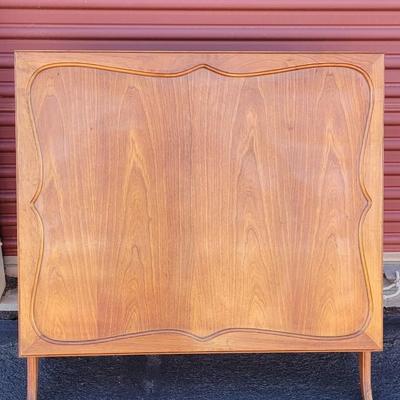 Vintage Print Stand