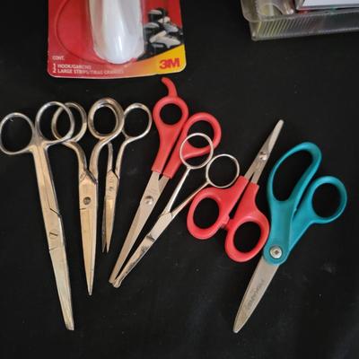 Sewing Box and Supplies (DR-DW)