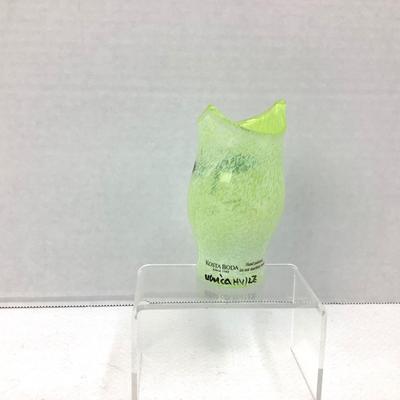 926 Kosta Boda "Open Minds" Miniature Signed Cat Vase