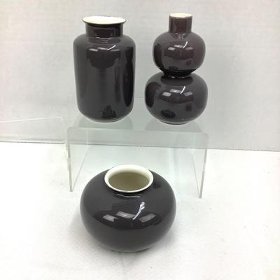 928 Noir Bud Vases & Ceramic Pink Dish