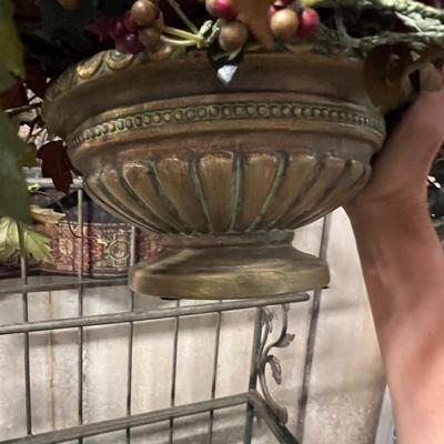 Faux Foliage, Fruit & Flowers (B2-RG)