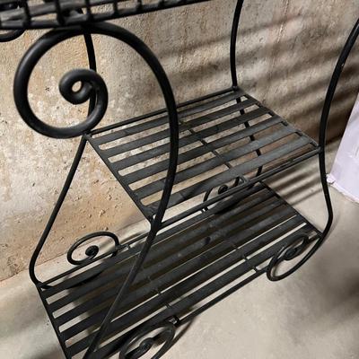 Heavy Duty Farmhouse Style Metal Planter with Shelves (B2-RG)