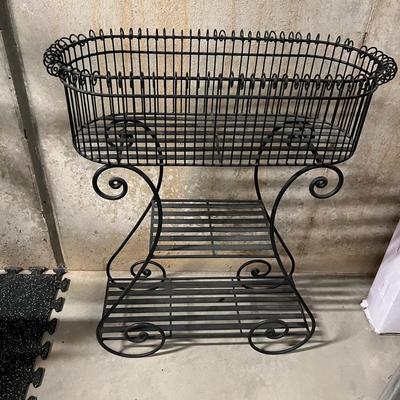 Heavy Duty Farmhouse Style Metal Planter with Shelves (B2-RG)
