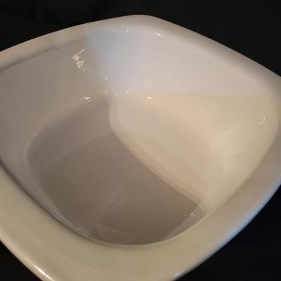 Corning Ware Enameled Dutch Oven (DR-DW)