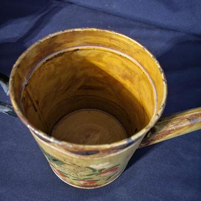 Decorative Pitchers and a Mortar & Pestle (DR-DW)
