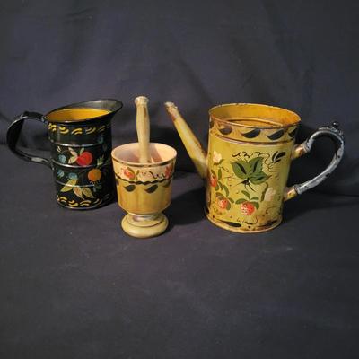Decorative Pitchers and a Mortar & Pestle (DR-DW)