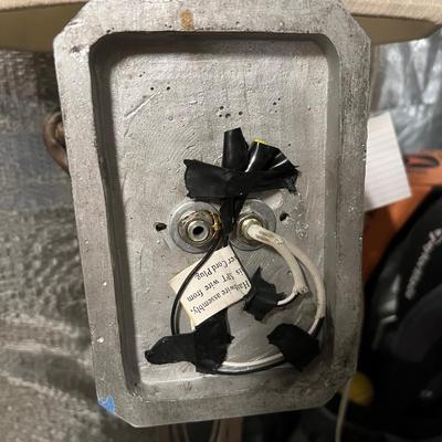 Wall Hanging Metal Sconce Style Lamp (B2-RG)