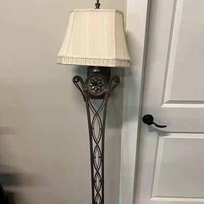 Wall Hanging Metal Sconce Style Lamp (B2-RG)