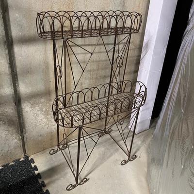 Two Tiered Iron Metal Plant Stand (B2-RG)