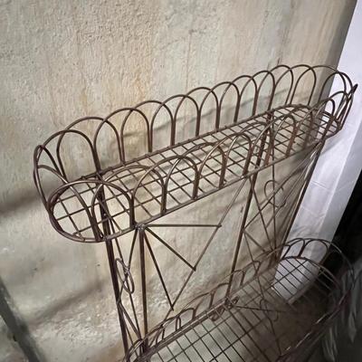 Two Tiered Iron Metal Plant Stand (B2-RG)