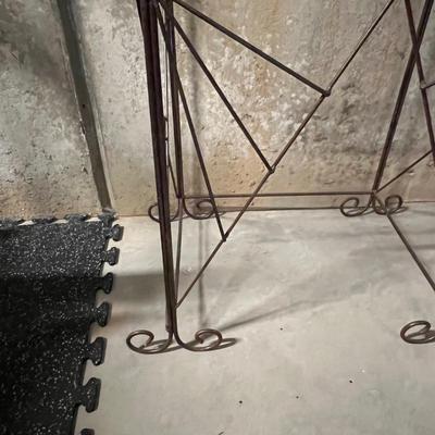 Two Tiered Iron Metal Plant Stand (B2-RG)