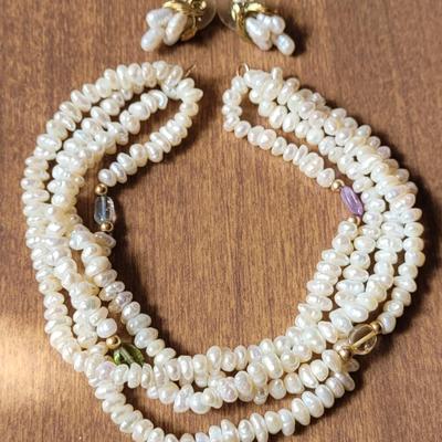 14k Chinese Freshwater 4 Strand Pearl Bracelet & Earrings