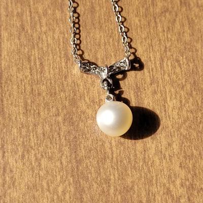 14k White Gold Chinese Pearl  Necklace