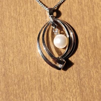 Sterling Silver & Mikimoto Pearl Necklace