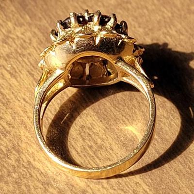 14k Gold and Garnet Flower Ring