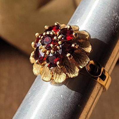 14k Gold and Garnet Flower Ring